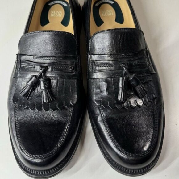 Nunn Bush  SZ 8 Black leather Kilt & Tassel Comfort Gel Loafer Casual Office
